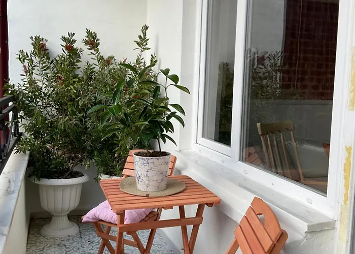 Appartement 2br And 2bath Balcony In Heart Of Isatanbul #3