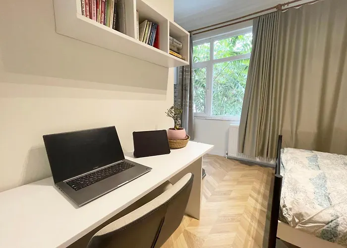 2br And 2bath Balcony In Heart Of Isatanbul #3