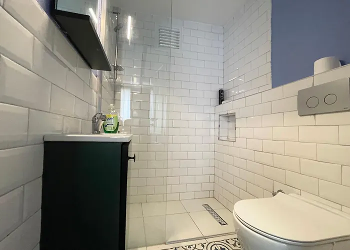 Appartement 2br And 2bath Balcony In Heart Of Isatanbul #3 *