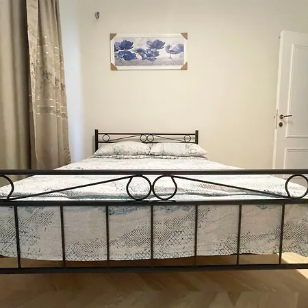 2br And 2bath Balcony In Heart Of Isatanbul #3